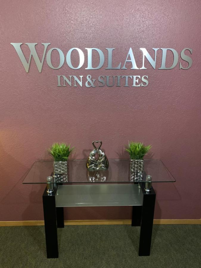 Woodland Inn & Suites Medford 外观 照片